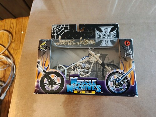 MUSCLE MACHINES JESSE JAMES WEST COAST CHOPPERS CFL RICID 1:18 MOTORCYCLE NIP