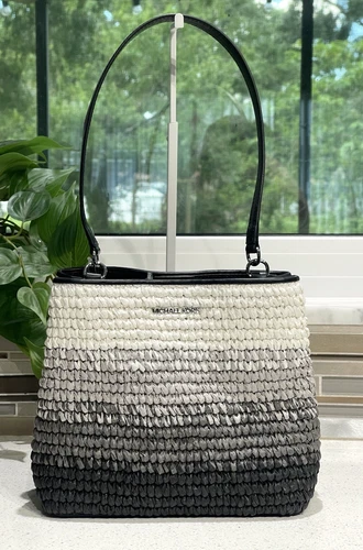 MICHAEL KORS PRATT MEDIUM WOVEN BUCKET SHOULDER BAG STRAW TOTE MK BLACK OMBRE