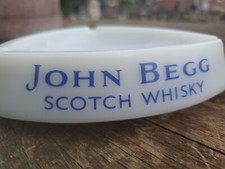 John Begg Scotch Whisky Aschenbecher Glas Opalex Pin Schale Sammlerst&uuml;ck