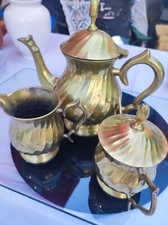 Drei Teiliges Set aus Messing,sehr gut erhalten