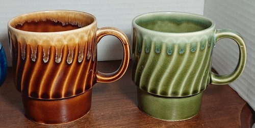 Vintage set of ceramic drip glaze mugs (x4) - Picture 5 of 17