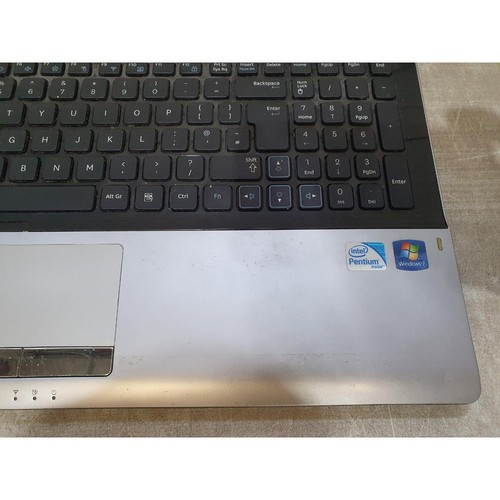 Samsung NP-S3511 Laptop Silver Wi-Fi 15.6" LCD Display Intel Pentium - For Parts - Picture 8 of 22