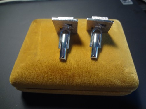 GREAT GIFT MORSE BROTHERS STERLING SILVER AND BLACK ONYX CUFF LINKS - Picture 4 of 6