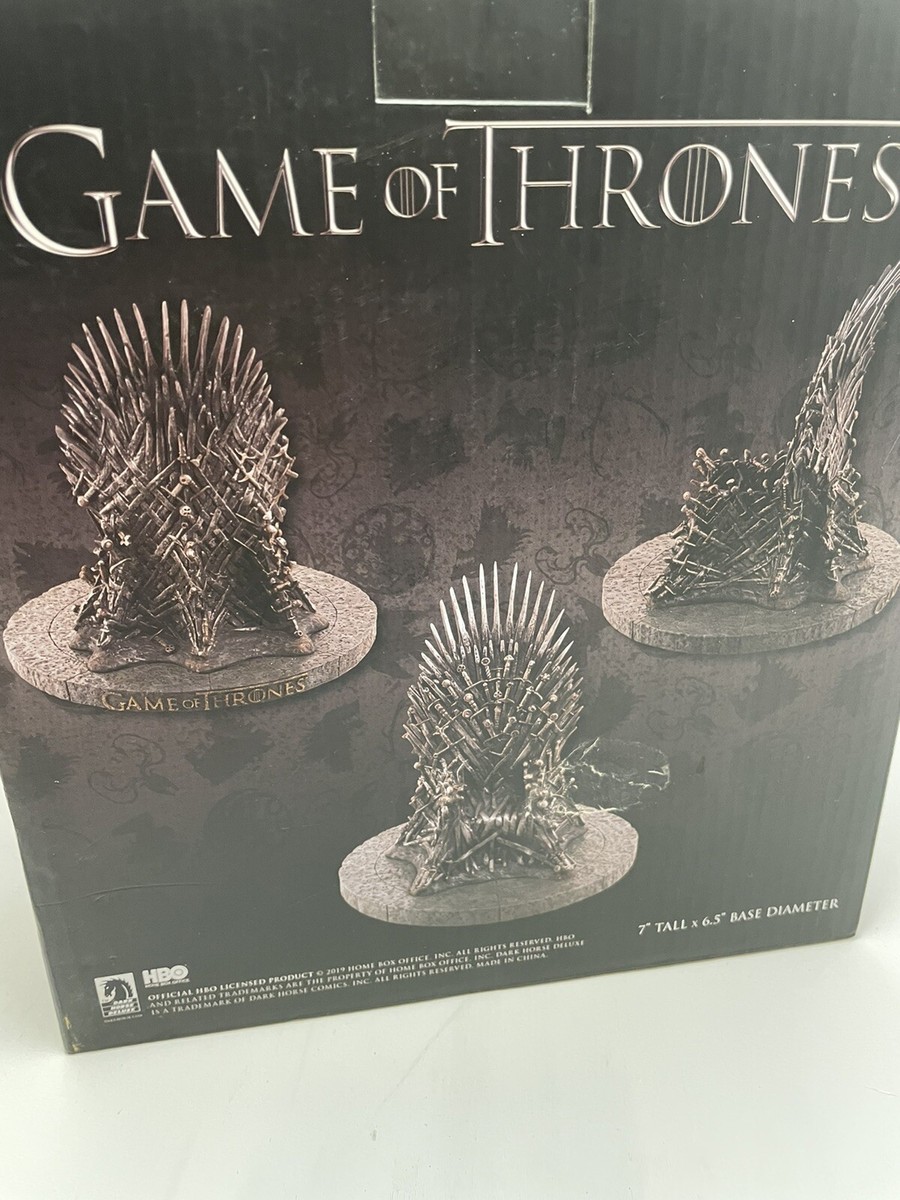 Giant Game Of Thrones