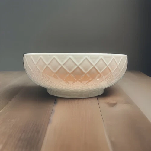 Trudeau 3 piece Porcelain serving bowl set 9.2 in diameter White NEW with BOX! - Picture 3 of 10