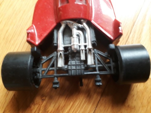 FORMULE F 1 VOITURE burago 1/24 Fiat Ferrari 126 C4 alboreto race #27 agip weber - Foto 8 di 12