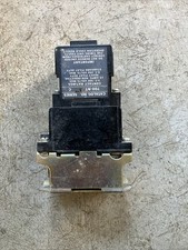 ALLEN BRADLEY 700-NT400A1 /C AC RELAY W/ 84AB86 110/120V 50/60HZ W/ 700-NT /C