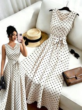 Elegant Vintage Ladies Polka Dot Ruffle Collar Dress