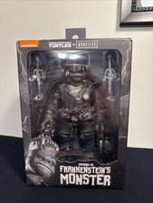 NECA Teenage Mutant Ninja Turtles x Universal Monsters Raphael Frankenstein Toy
