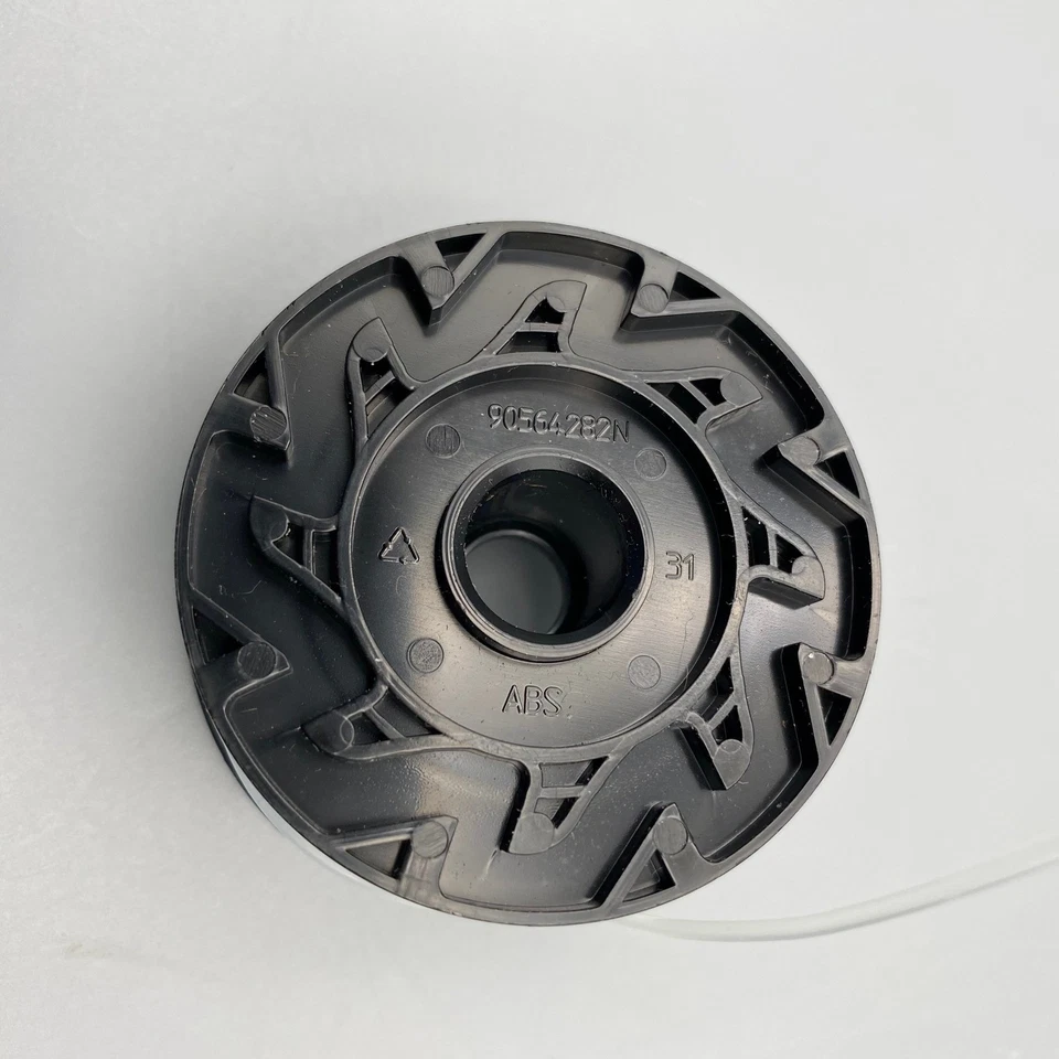 Black+Decker String Trimmer Replacement Spool Only LST136 Weed Eater - Image 3 of 3