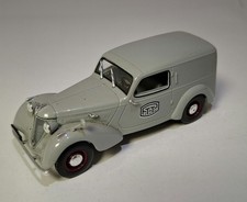 Hotchkiss  Amilcar PTT 1943 1/43 Universal Hobbies sans boite voir photos