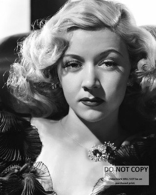 GLORIA GRAHAME IN ''CROSSFIRE'' - 8X10 PUBLICITY PHOTO (RT-888)