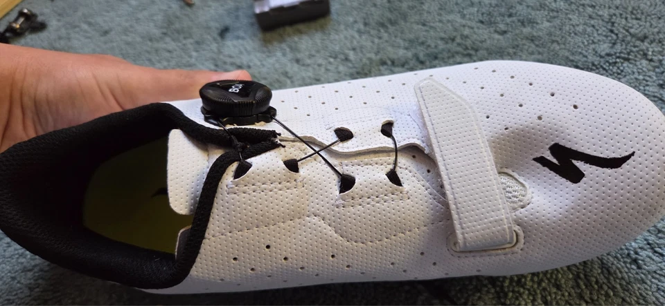 Zapatillas y jersey de ciclismo de carretera Specialized Torch 1.0 Foto 3 de 4