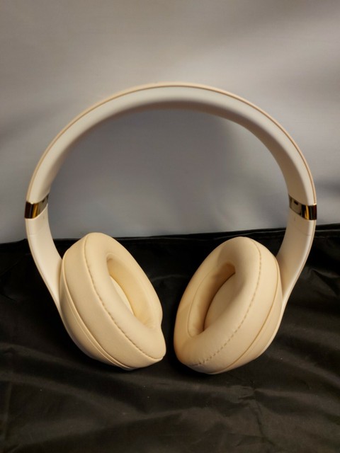 sand beats headphones