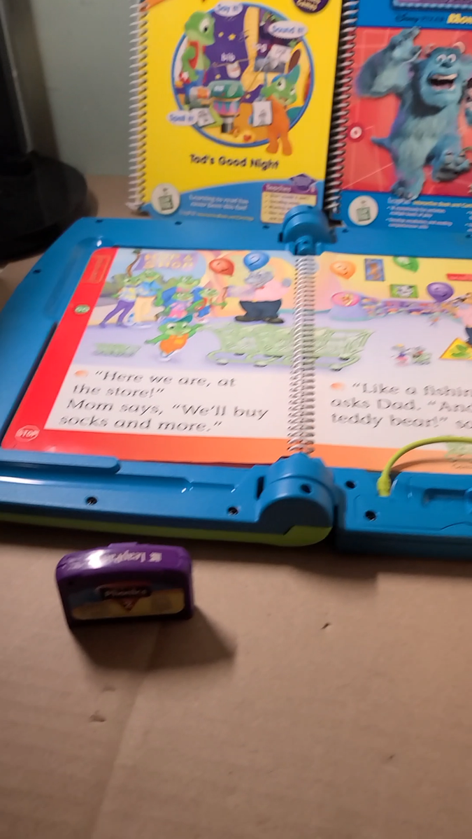 30004 LeapFrog LeapPad Learning System Reading/Phonics/Vocabulary