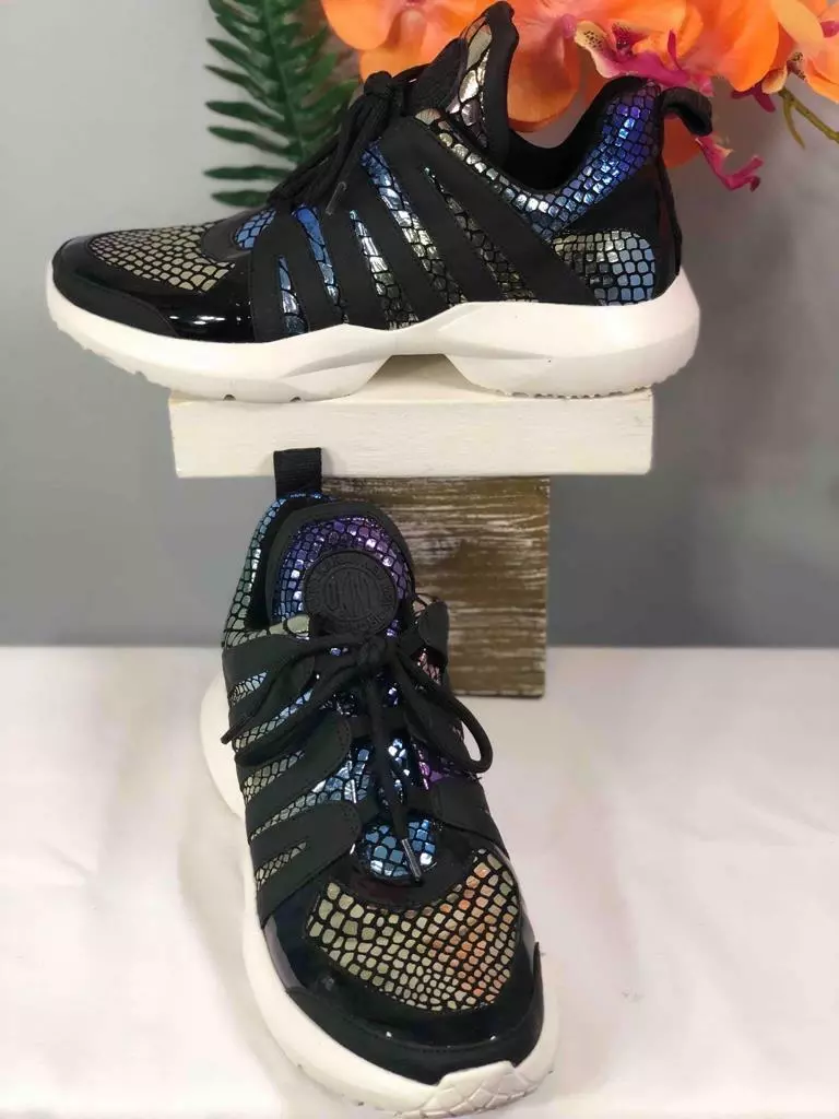 Dkny lynzie best sale sneakers