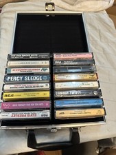 Savoy Audio Cassette Tape Storage Holder Carrying Case Holds 16 Tapes - Exc