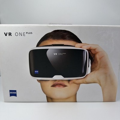 ZEISS VR One Plus Virtual Reality Smartphone Headset Adjustable Optics VR Goggle