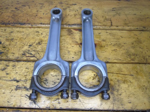 Triumph T120 650 Conrods