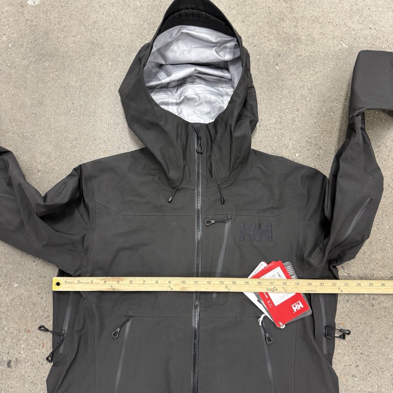Helly Hansen Men's Odin Mountain Infinity Shell Size Large NWT Black image 3