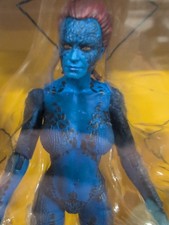 X-Men  2000  - Mystique 20th Anniversary Marvel Legends 6    Action Figure   New