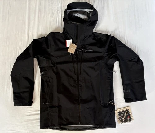 Patagonia Men's Triolet Gortex Jacket NWT - Black Medium -USA SELLER - product listing photo