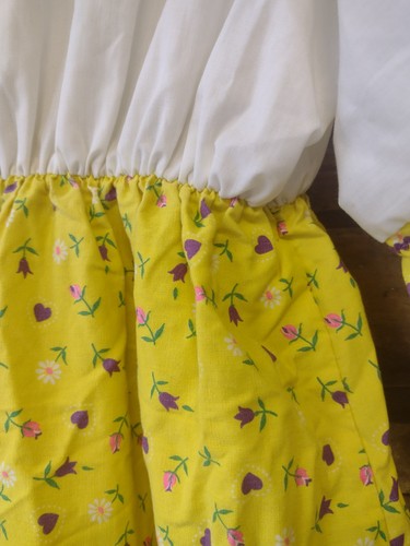 Vintage 70s Handmade Prairie Dress & Bonnet Set Yellow Floral L Cottagecore, $36 - Photo 9