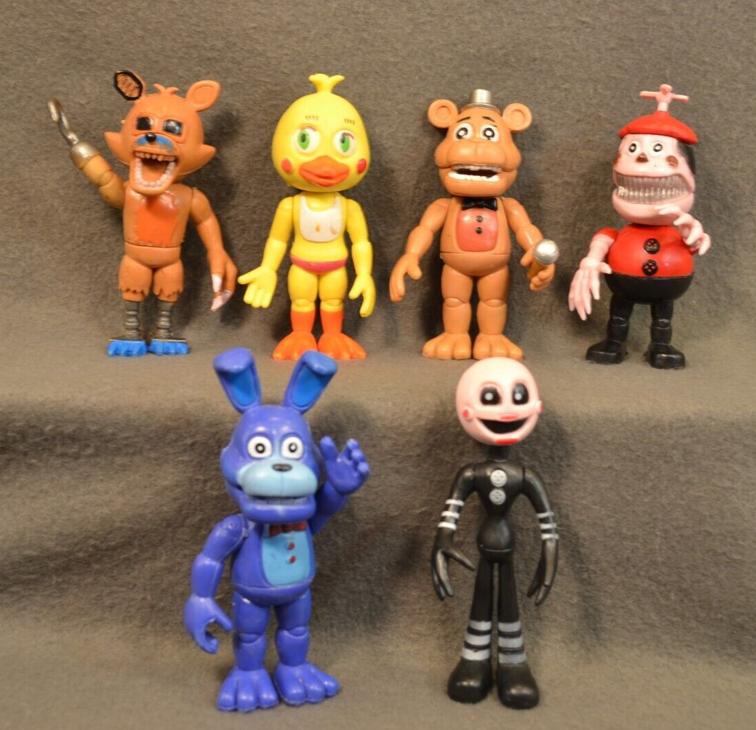 Five Nights at Freddy's 4 Action Figures FNAF Toy lot of 6