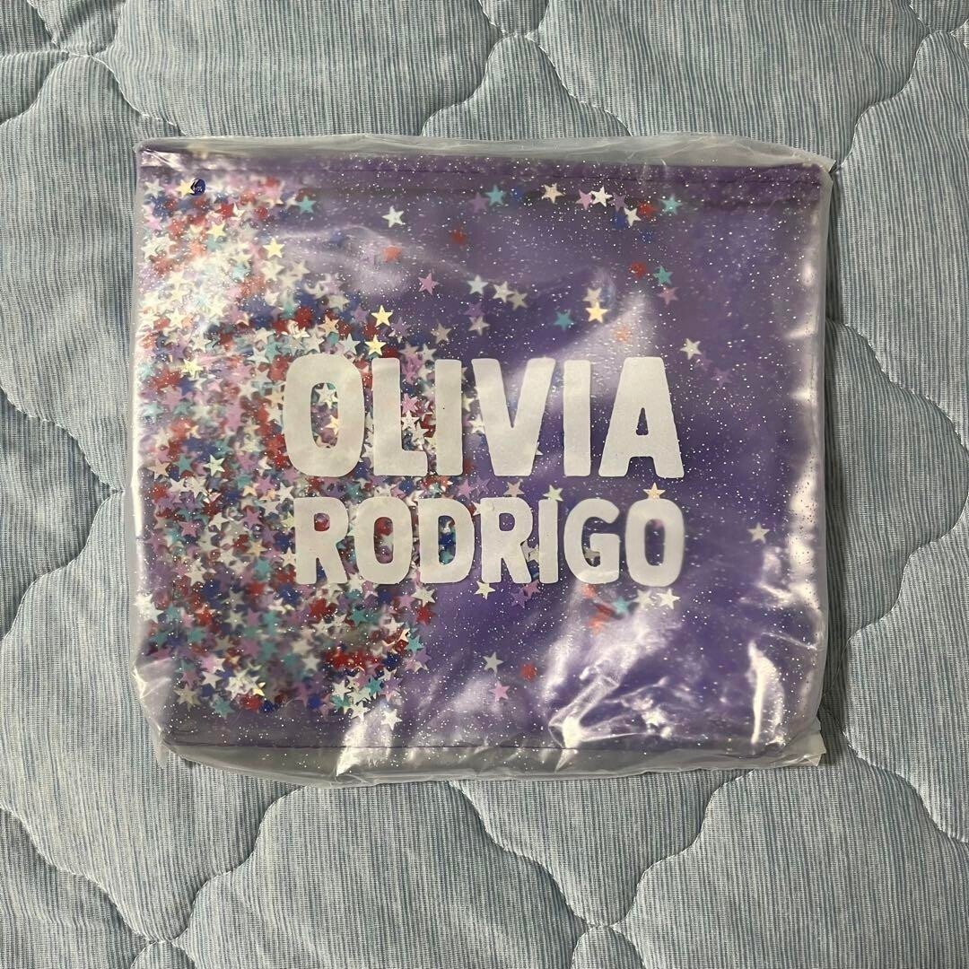 値下げ!!オリビア・ロドリゴ　ガッツboxセット Olivia Rodrigo - Guts Box Set Unboxing - YouTube