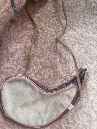 Suede & Leather Wine Or Water Bag Pouch Festival Drinks Vintage Canteen - Picture 3 of 3