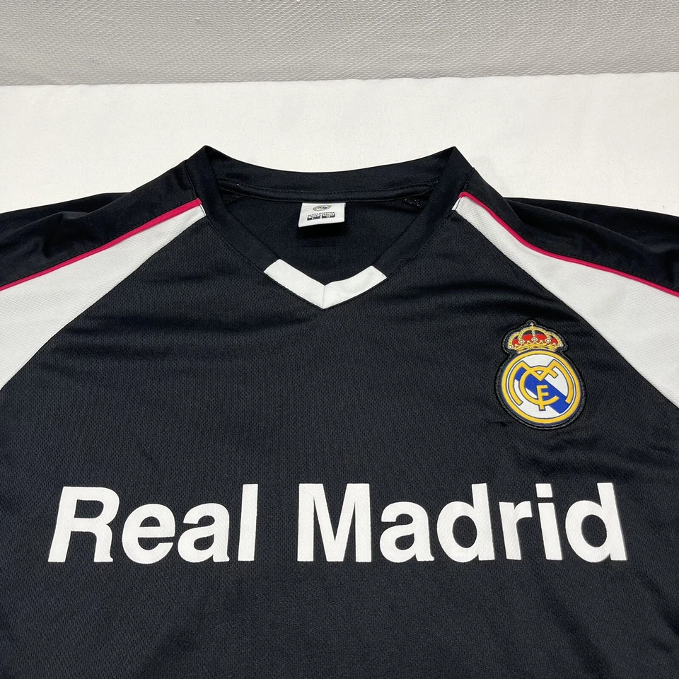 Camiseta Real Madrid Cristiano Ronaldo Negra #7 - Adulto Grande Foto 2 de 4