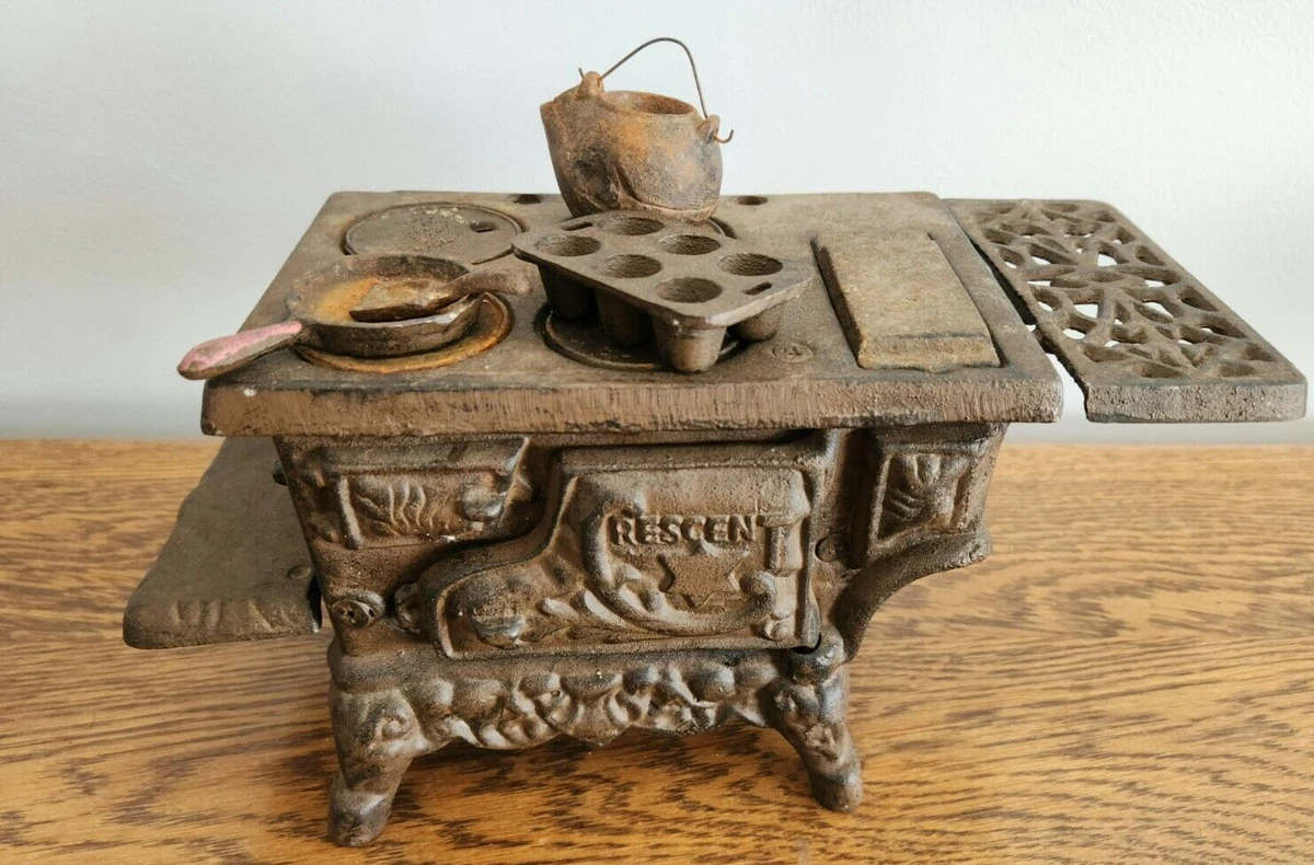 VTG CRESCENT Mini Wood Burning Stove Cast Iron Salesman Sample  W/Accessories! | eBay