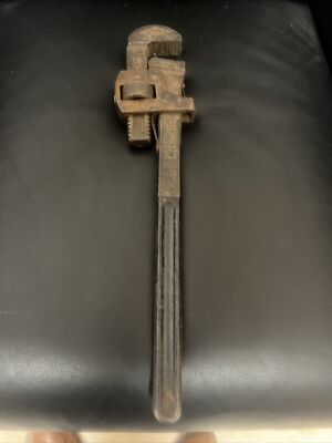 Vtg Genuine Stillson Walworth 18''  Pipe Wrench USA Adjustable.