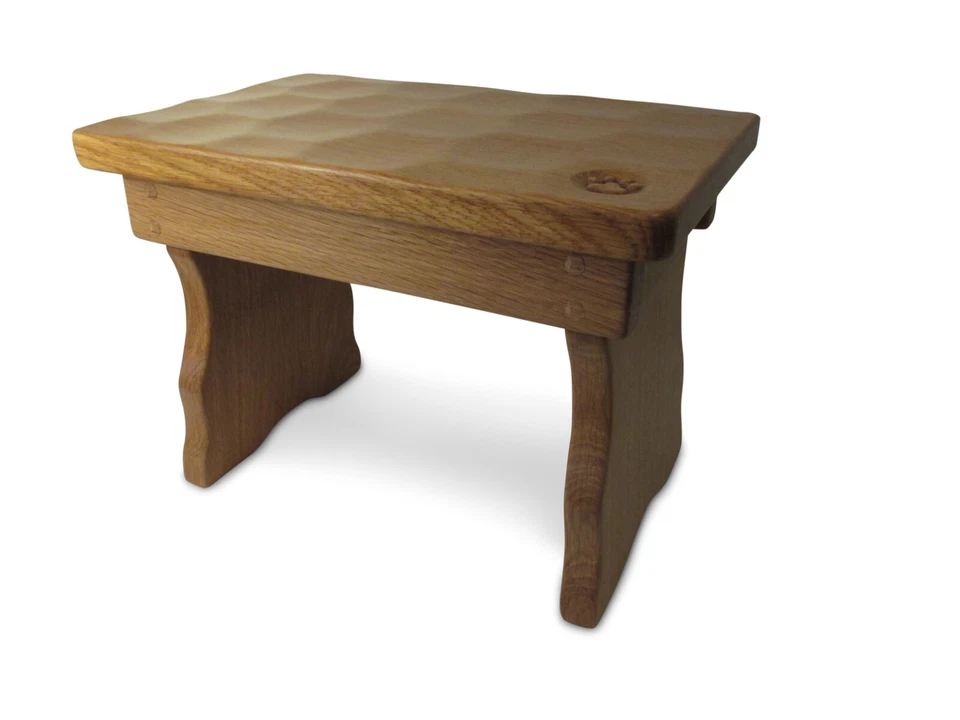 Christening stool Adzed- similar to mouseman, wrenman, Beaverman, P. R. Woodward - Image 3 of 3