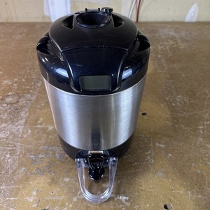 Bunn TF 1.5 Gal Stainless Steel Thermo Fresh Server, Digital Sight Gauge Nostand