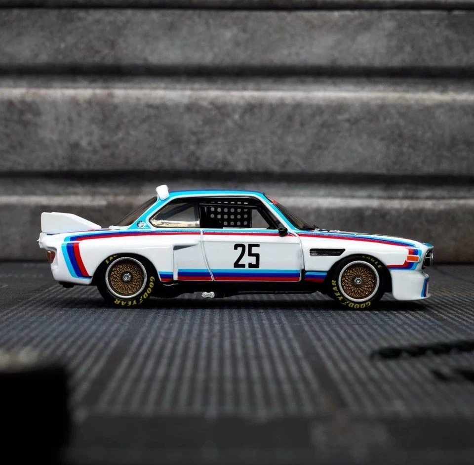 Hot Wheels Elite 64 1975 BMW 3.0 CSL Race - Image 3 of 4