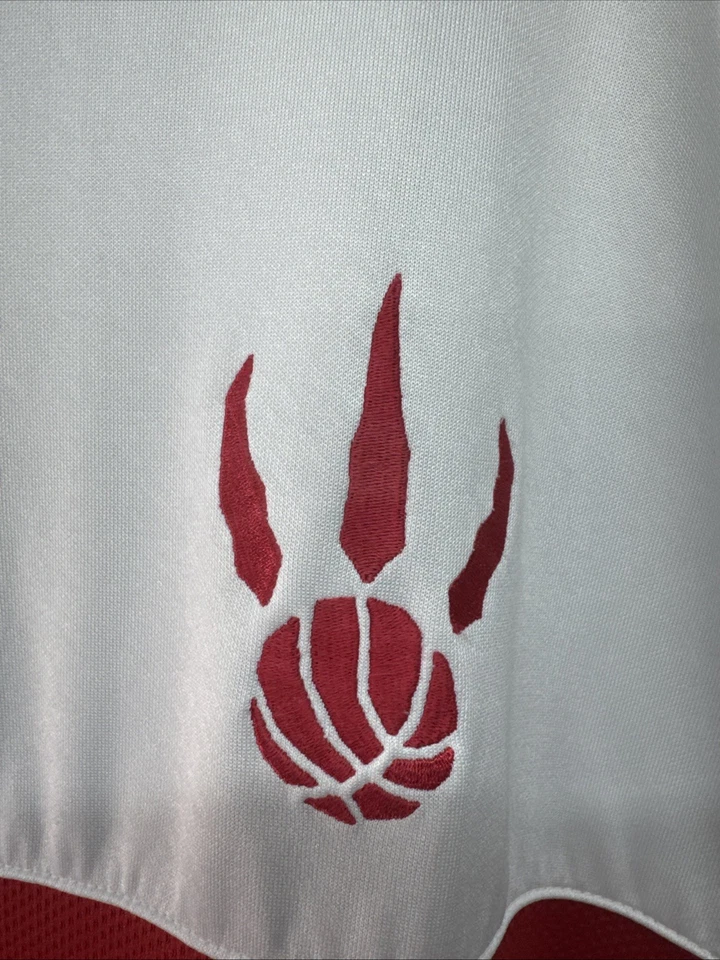 2000s Toronto Raptors Game Issued White Warm Up Jacket 2XL  Vintage Clothing0035 - Image 3 of 4