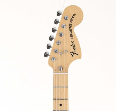 ギター Fender '72 Telecaster Deluxe Fender Classic Series 72 Telecaster Deluxe Walnut Electric Guitar
