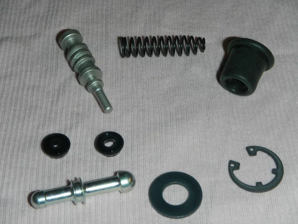 K&L FRONT BRAKE MASTER CYLINDER REBUILD KIT YAMAHA 32 - 0859 - Image 4 of 4