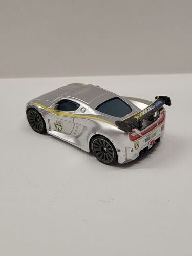 LEWIS HAMILTON FINITURA METALLIZZATA CARS 2 - DISNEY - PIXER SILVER SERIE SCALA 1:55 - Foto 3 di 10