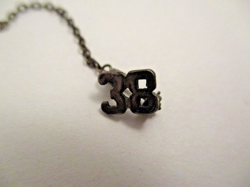Vintage 1938 Fox River Grove Junior High School Class Lapel Pin Illinois - Picture 4 of 5