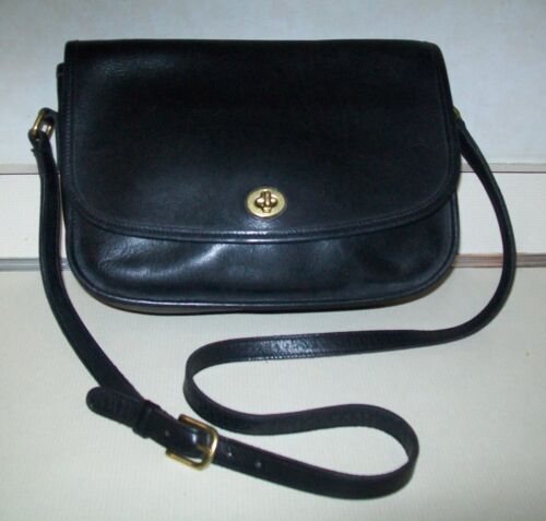 Vintage coach 9790 black - Gem Vintage coach 9790 black - Gem