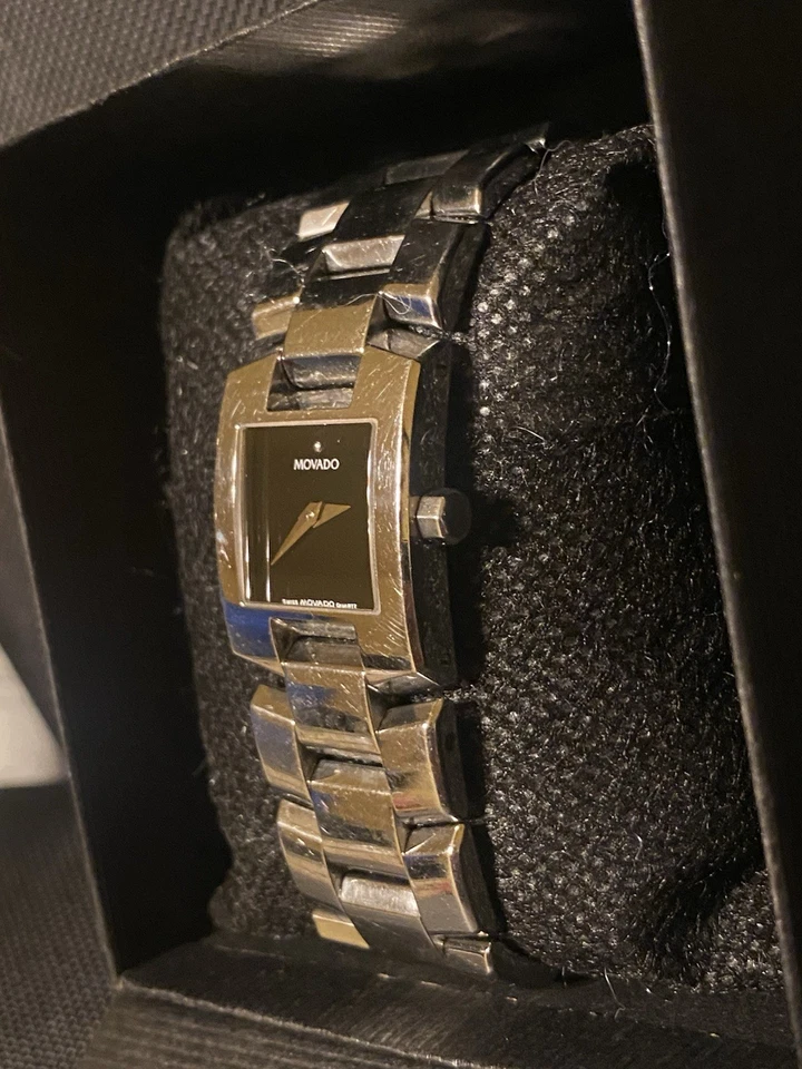 1195 $ MSRP Reloj Pulsera Movado Eliro 24MM Hecho en Suiza Zafiro NUEVO Batt Foto 2 de 4