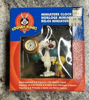 Vintage Looney Toons Sylvester And Tweety Bird Clock, 1997 By