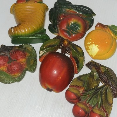 Lot of 6 Vtg Chalkware Fruit Apple Strawberry Cherry Peach Cornucopia Tomato/241