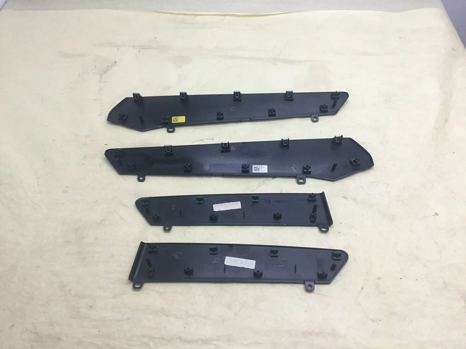 Jaguar XF painel dianteiro porta traseira moldura acabamento tampa conjunto de 4 peças 16 - 19 :O - Imagem 3 de 4