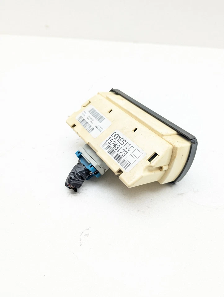 1999-2002 Chevrolet Tahoe REAR Ceiling climate control switch OEM - Image 3 of 4