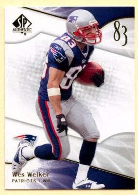 2009 SP Authentic Wes Welker football card #23 New England Patriots