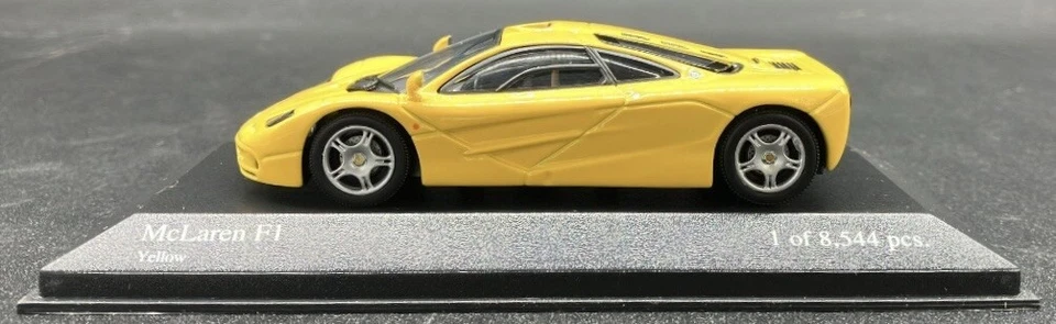 Minichamps 1/43 McLaren F1 amarillo 530133436 Foto 2 de 4