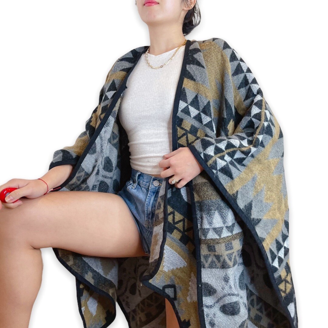 Cabin Fever Aztec Geometric Pattern Wrap Blanket … - image 2